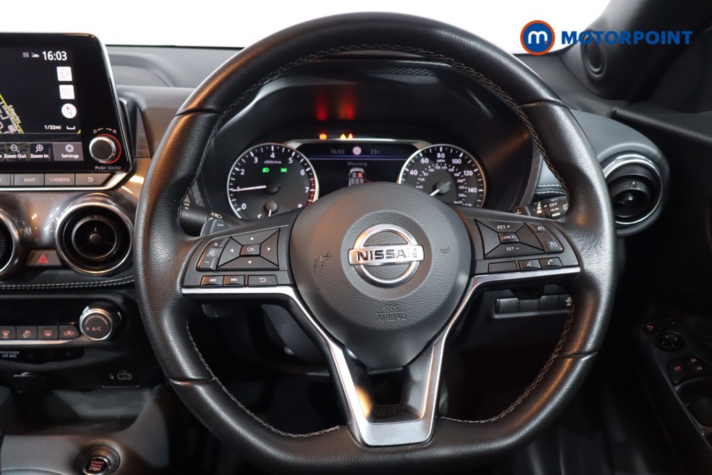 Nissan Juke N-Connecta Automatic Petrol SUV - Stock Number (1558157) - 6th supplementary image