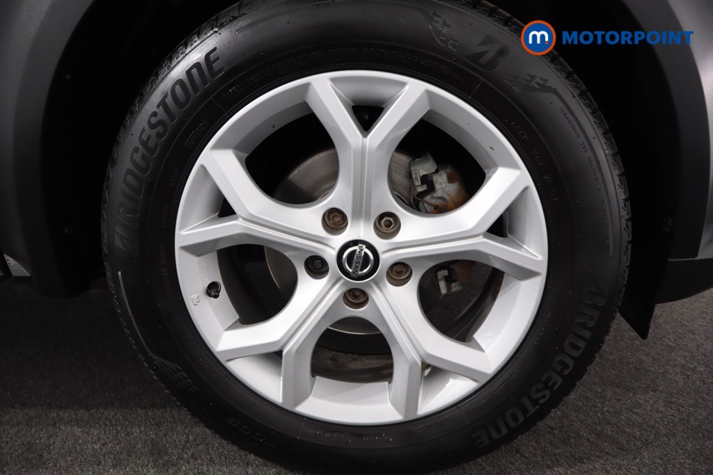 Nissan Juke N-Connecta Automatic Petrol SUV - Stock Number (1558157) - 10th supplementary image
