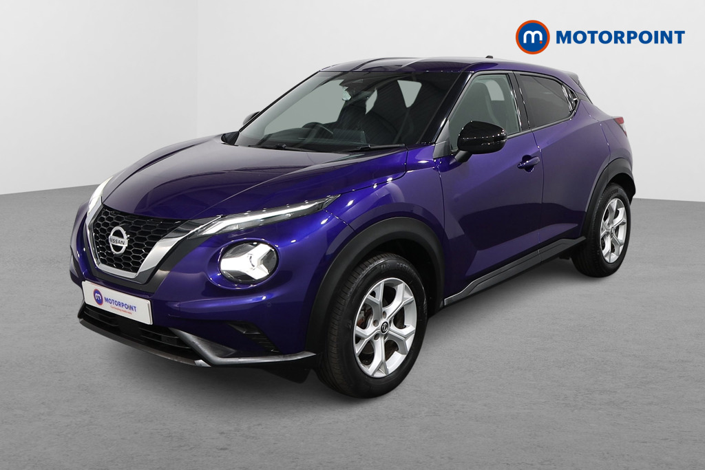 Nissan Juke N-Connecta Automatic Petrol SUV - Stock Number (1558157) - Passenger side front corner