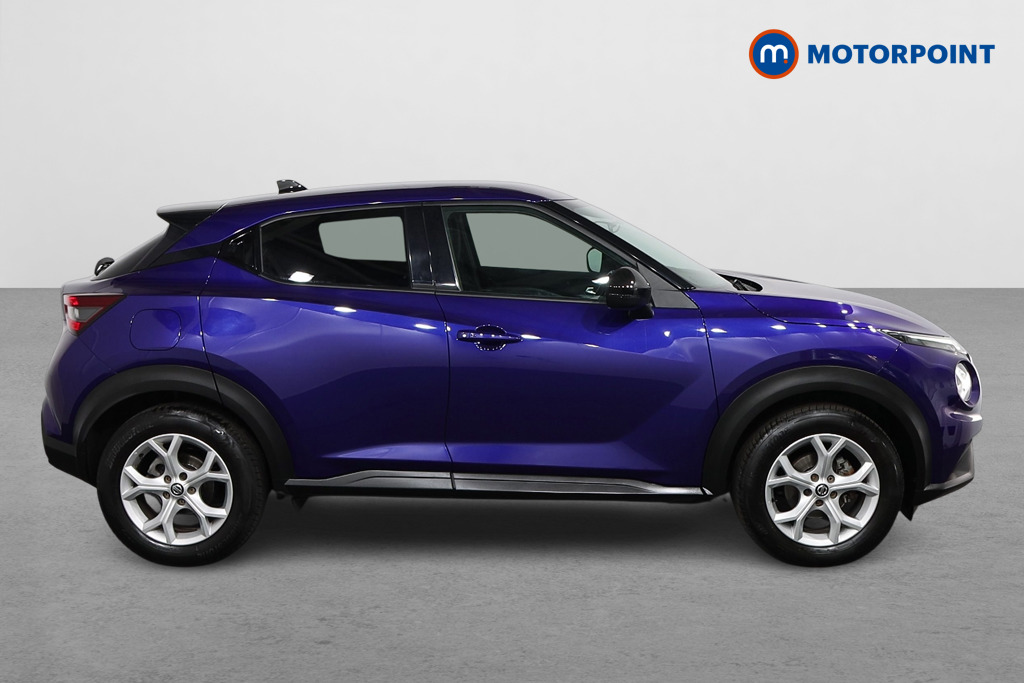 Nissan Juke N-Connecta Automatic Petrol SUV - Stock Number (1558157) - Drivers side