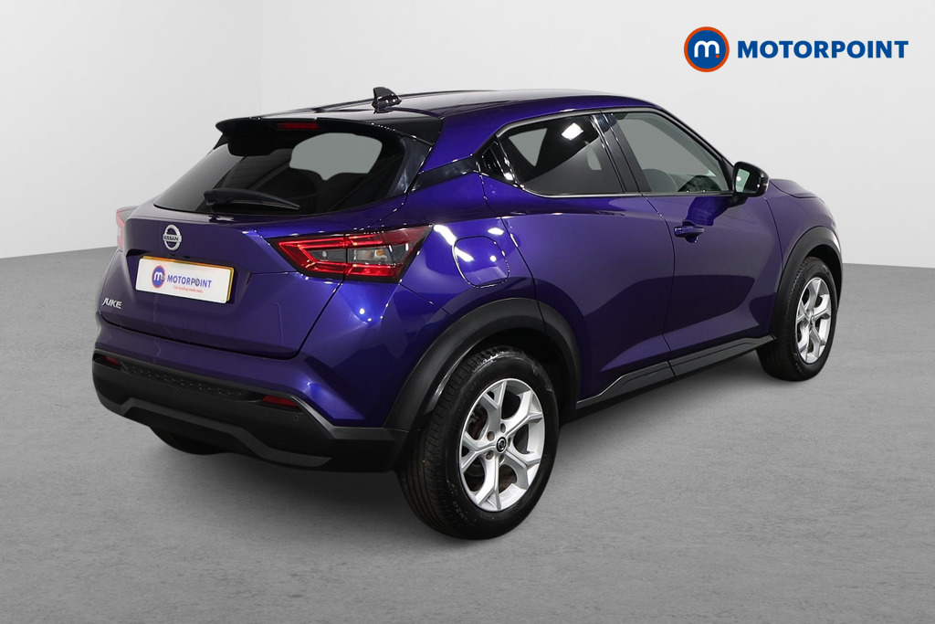 Nissan Juke N-Connecta Automatic Petrol SUV - Stock Number (1558157) - Drivers side rear corner
