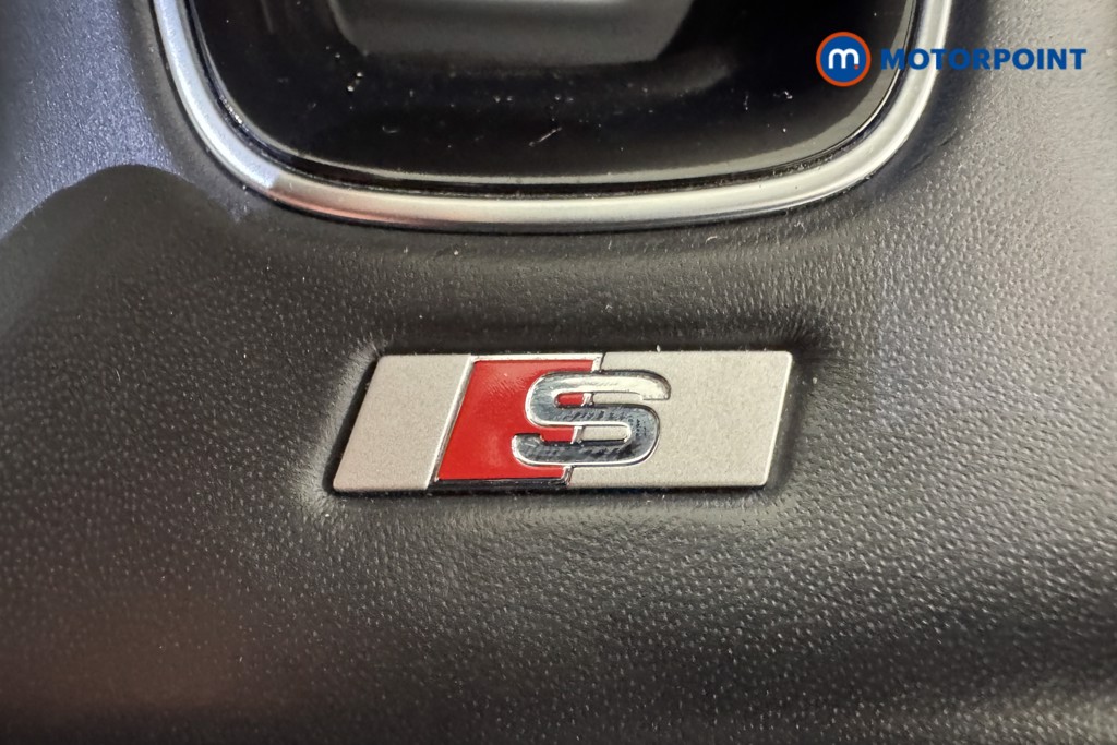 Audi A4 Black Edition Automatic Petrol Saloon - Stock Number (1558189) - 15th supplementary image