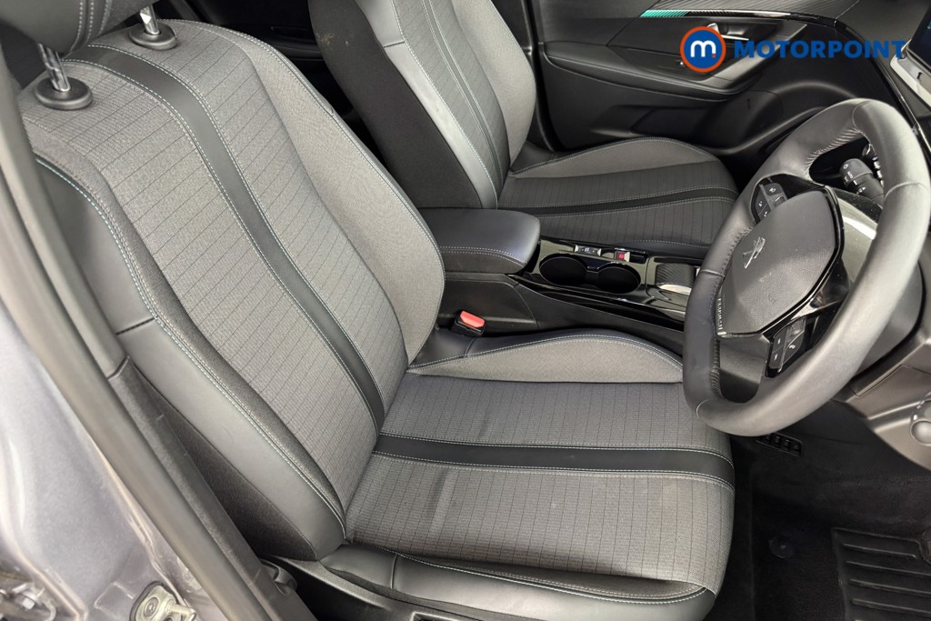 Peugeot 2008 Allure Premium-Plus Automatic Electric SUV - Stock Number (1558268) - 5th supplementary image