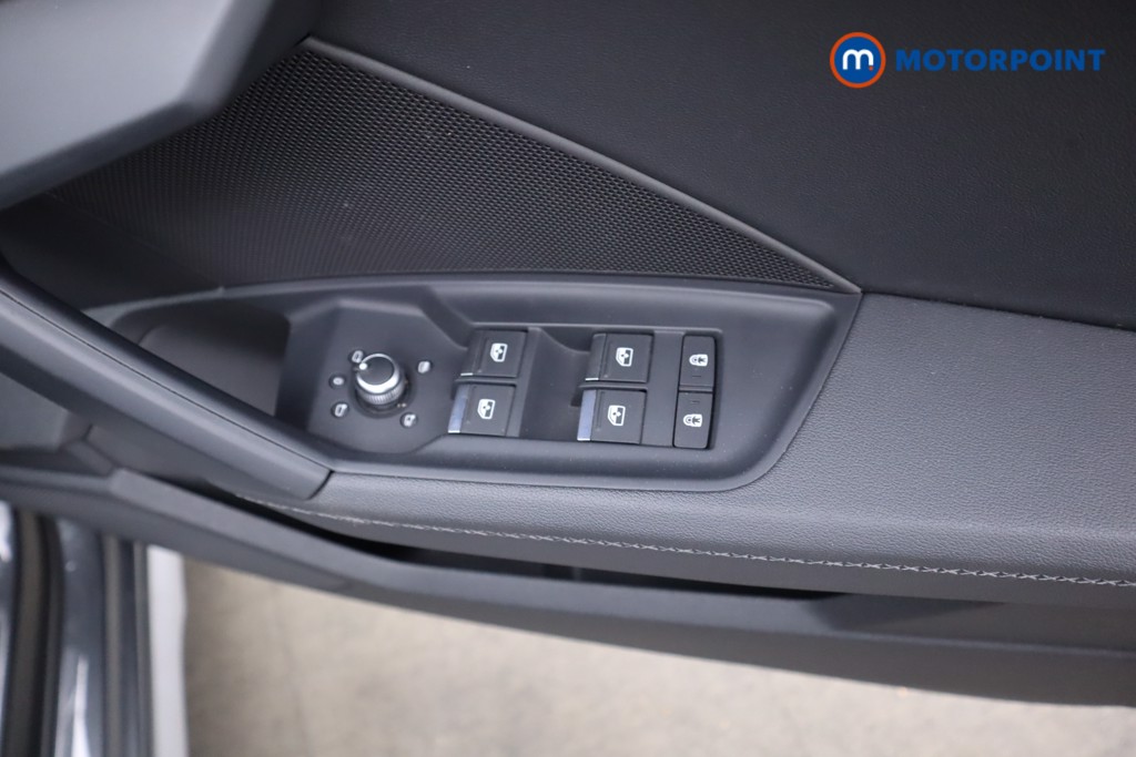 Audi A3 S Line Automatic Petrol Hatchback - Stock Number (1558302) - 3rd supplementary image