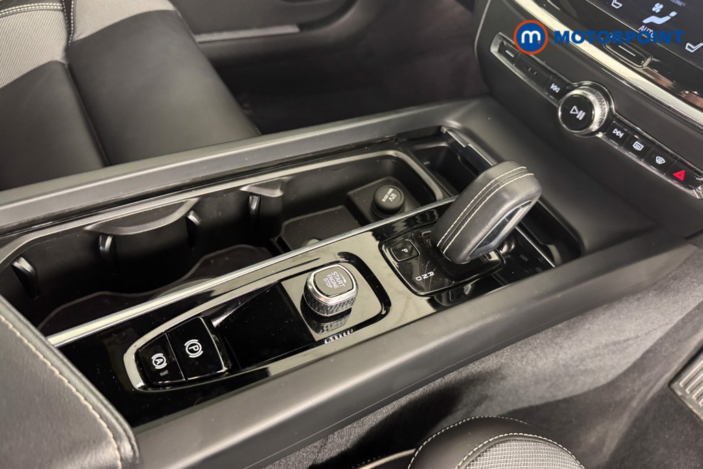 Volvo S60 R Design Automatic Petrol Saloon - Stock Number (1558352) - 10th supplementary image