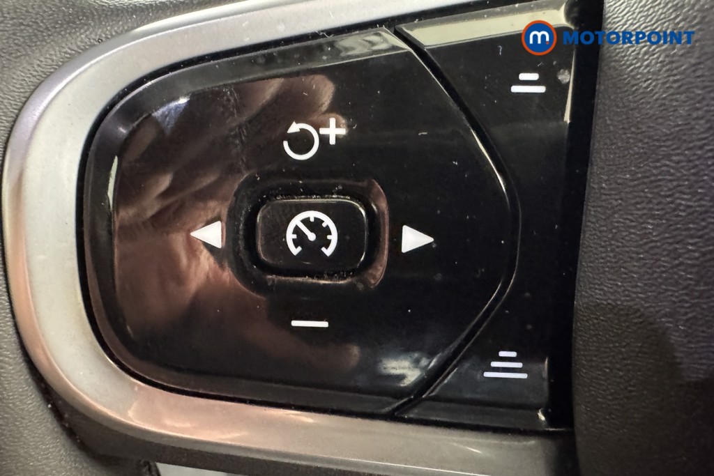 Volvo S60 R Design Automatic Petrol Saloon - Stock Number (1558352) - 13th supplementary image