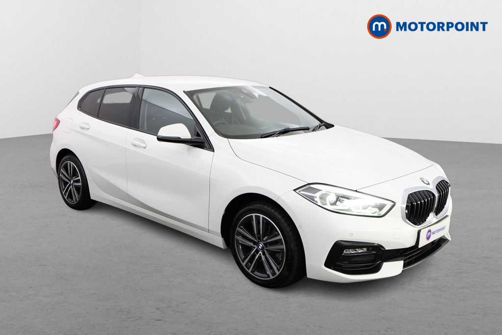 BMW 1 Series Sport Manual Petrol Hatchback - Stock Number (1558466) - Drivers side front corner