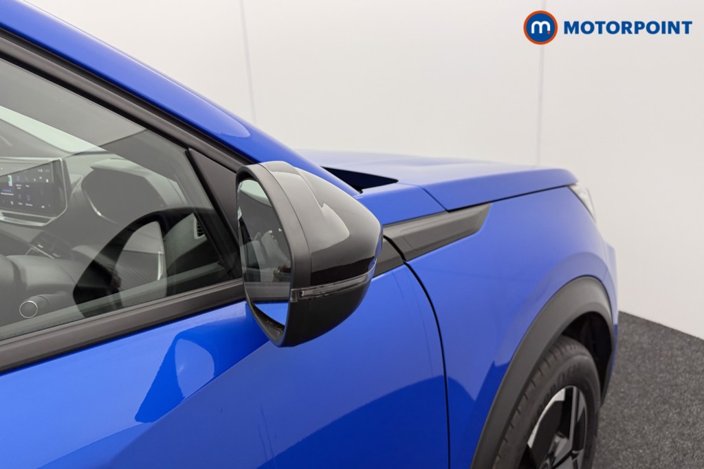 Peugeot 2008 Allure Manual Petrol SUV - Stock Number (1558665) - 15th supplementary image