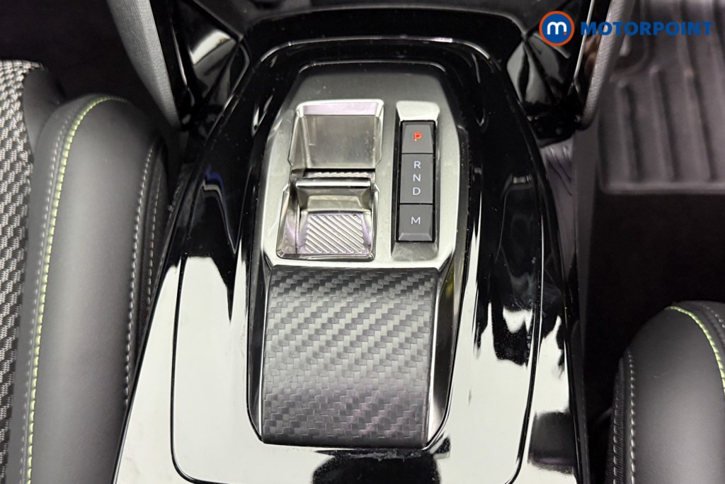 Peugeot 208 GT Automatic Petrol-Electric Hybrid Hatchback - Stock Number (1558670) - 12th supplementary image