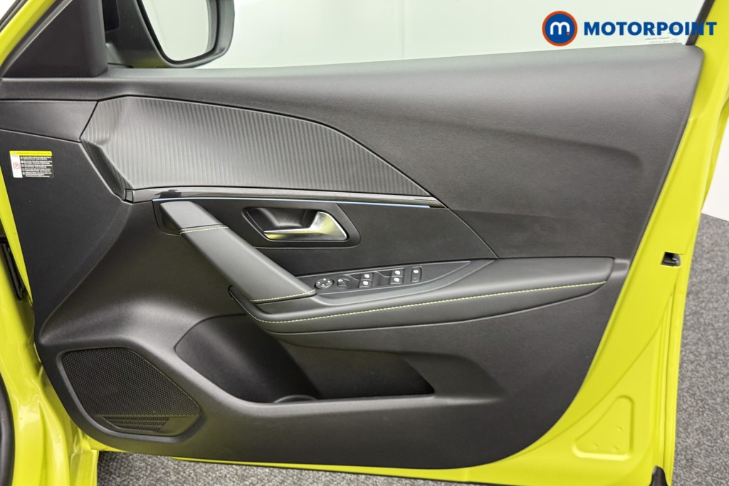 Peugeot 208 GT Automatic Petrol-Electric Hybrid Hatchback - Stock Number (1558670) - 16th supplementary image