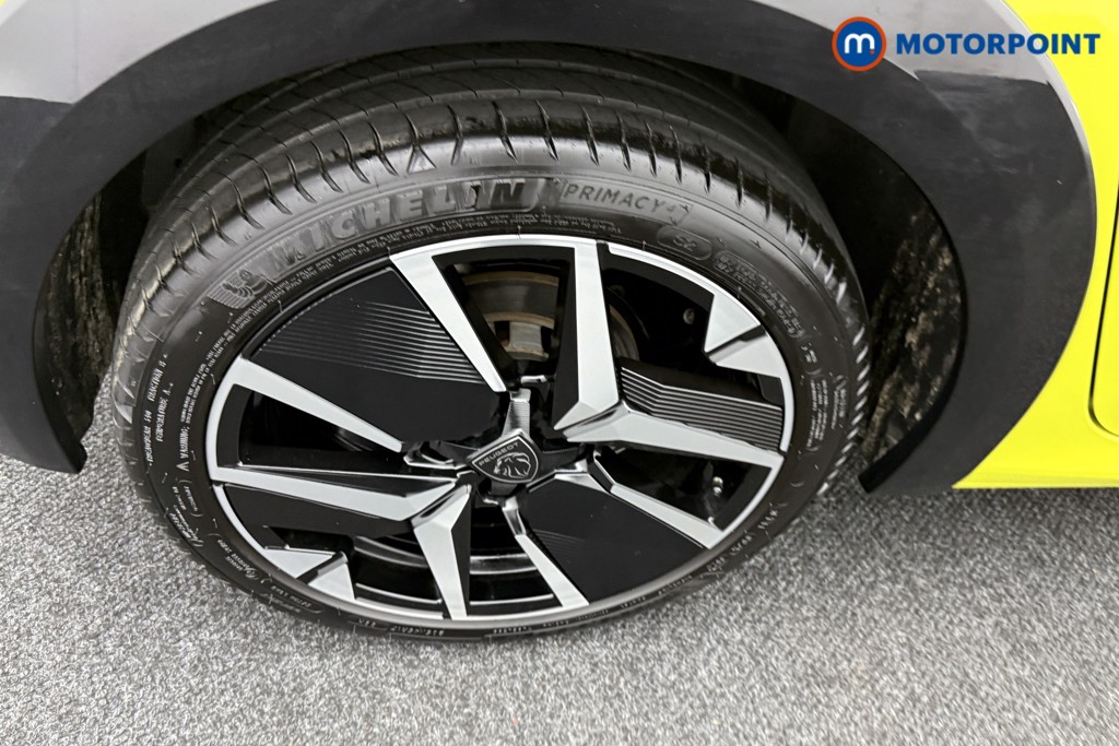 Peugeot 208 GT Automatic Petrol-Electric Hybrid Hatchback - Stock Number (1558670) - 29th supplementary image