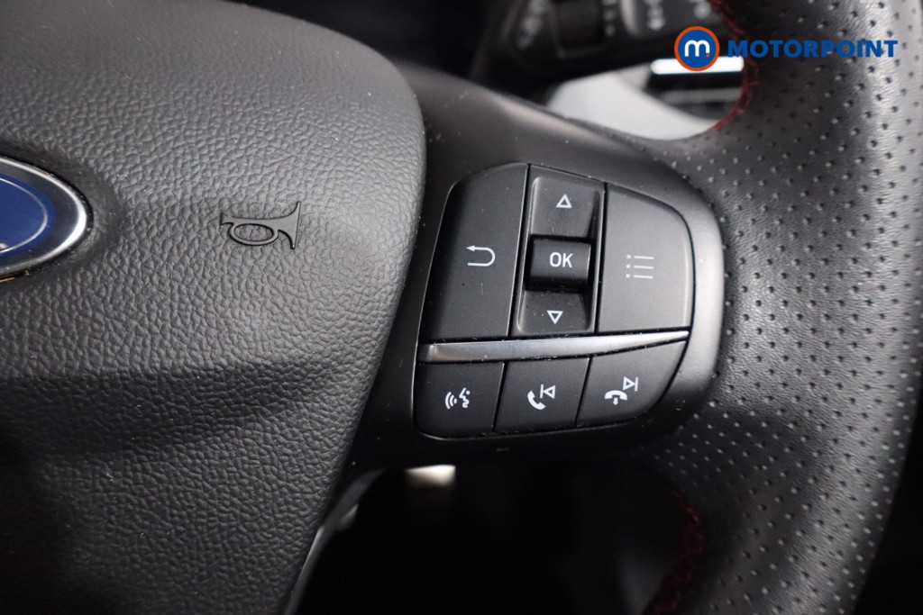 Ford Focus St-Line Vignale Manual Petrol-Electric Hybrid Hatchback - Stock Number (1558911) - 8th supplementary image
