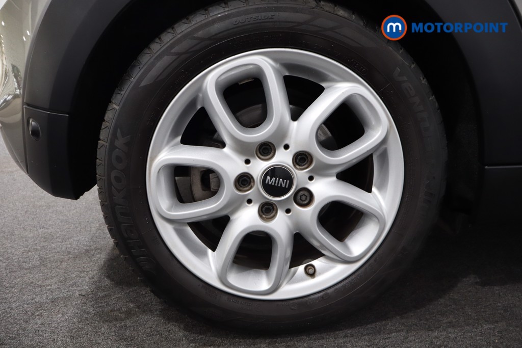 Mini Hatchback Cooper S Manual Petrol Hatchback - Stock Number (1559142) - 9th supplementary image