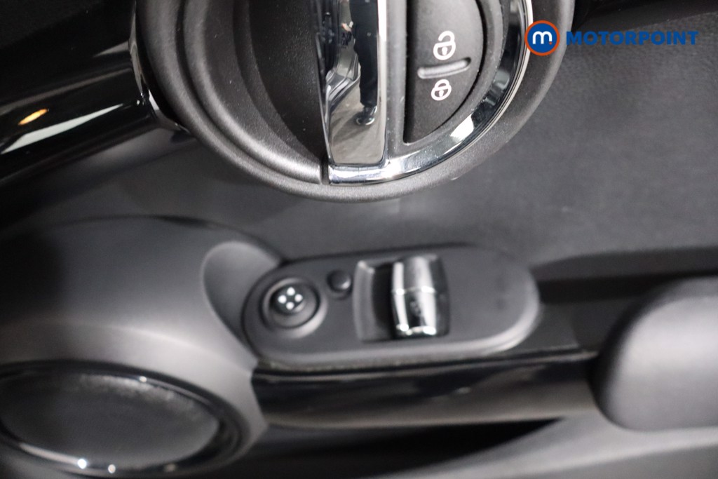 Mini Hatchback Cooper S Manual Petrol Hatchback - Stock Number (1559142) - 19th supplementary image