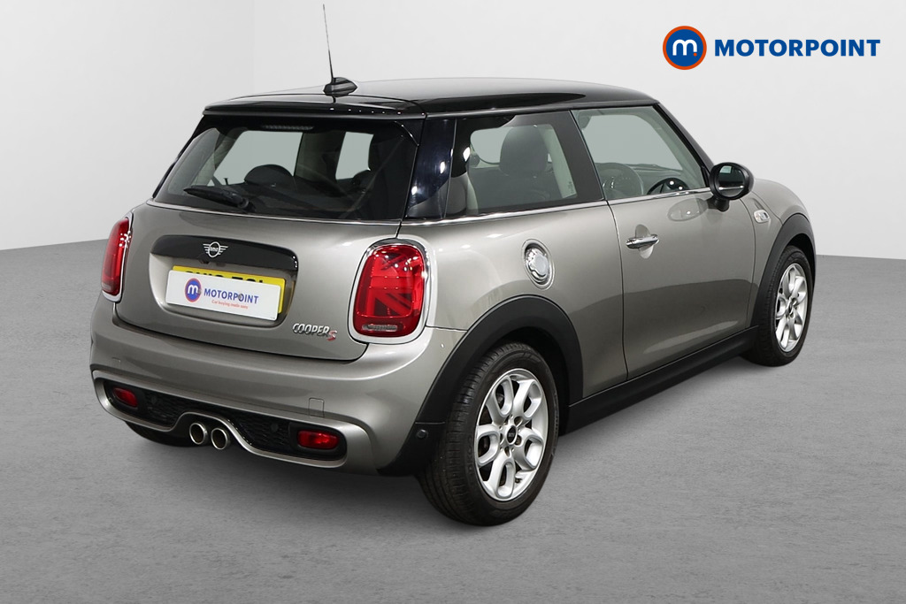 Mini Hatchback Cooper S Manual Petrol Hatchback - Stock Number (1559142) - Drivers side rear corner