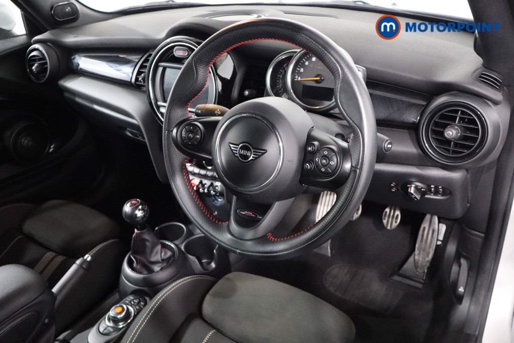 Mini Convertible Cooper S Sport Manual Petrol Convertible - Stock Number (1559189) - 21st supplementary image