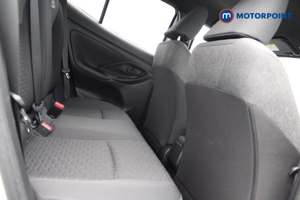 Toyota Yaris Cross Design Automatic Petrol-Electric Hybrid Estate - Stock Number (1541952) - 9th supplementary image