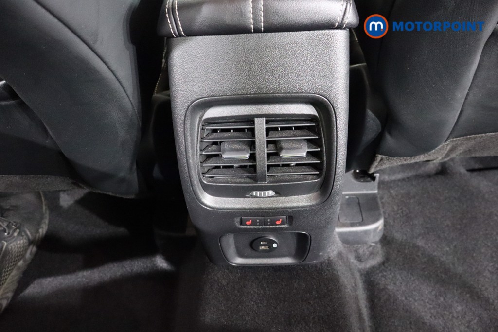 Ford Kuga Vignale Manual Diesel-Electric Hybrid SUV - Stock Number (1543786) - 20th supplementary image