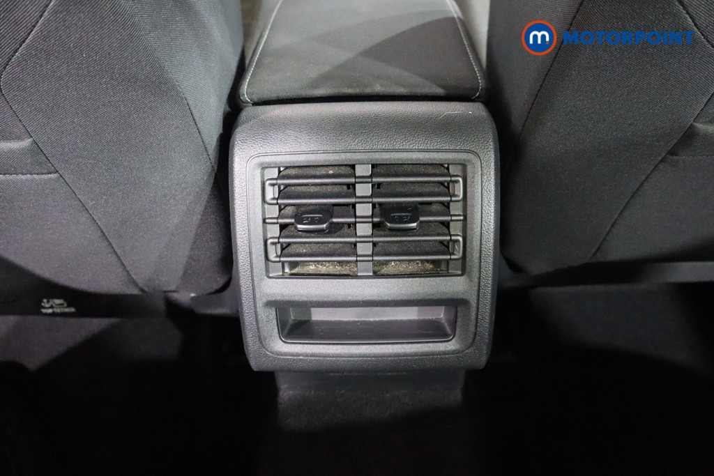 Volkswagen Golf Life Manual Diesel Hatchback - Stock Number (1543912) - 18th supplementary image