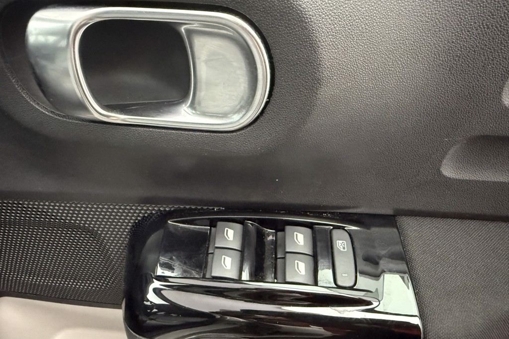 Citroen C3 Elle Manual Petrol Hatchback - Stock Number (1545356) - 17th supplementary image