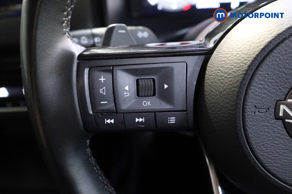Nissan Qashqai N-Connecta Automatic Petrol SUV - Stock Number (1549281) - 3rd supplementary image