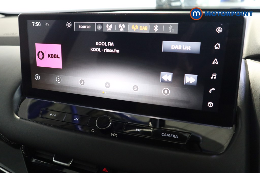 Nissan Qashqai N-Connecta Automatic Petrol SUV - Stock Number (1549281) - 6th supplementary image