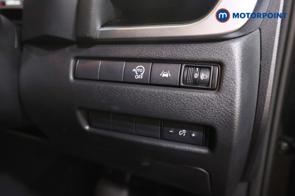 Nissan Qashqai N-Connecta Automatic Petrol SUV - Stock Number (1549281) - 10th supplementary image