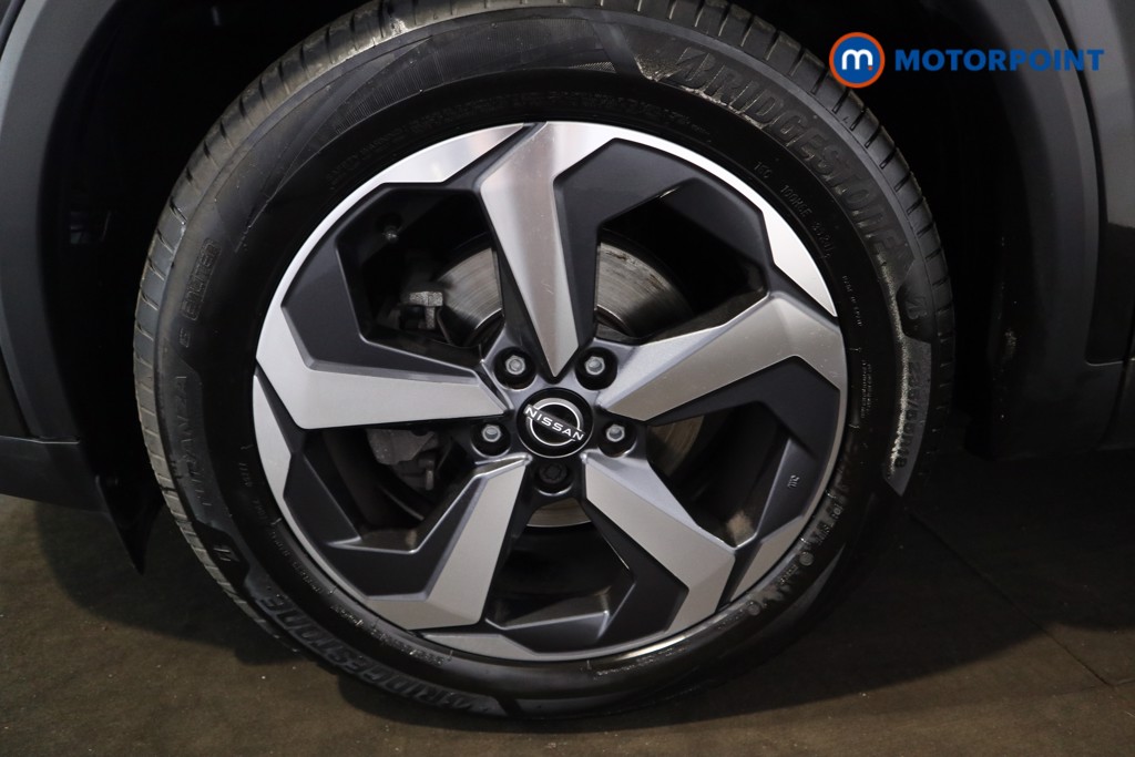Nissan Qashqai N-Connecta Automatic Petrol SUV - Stock Number (1549281) - 16th supplementary image