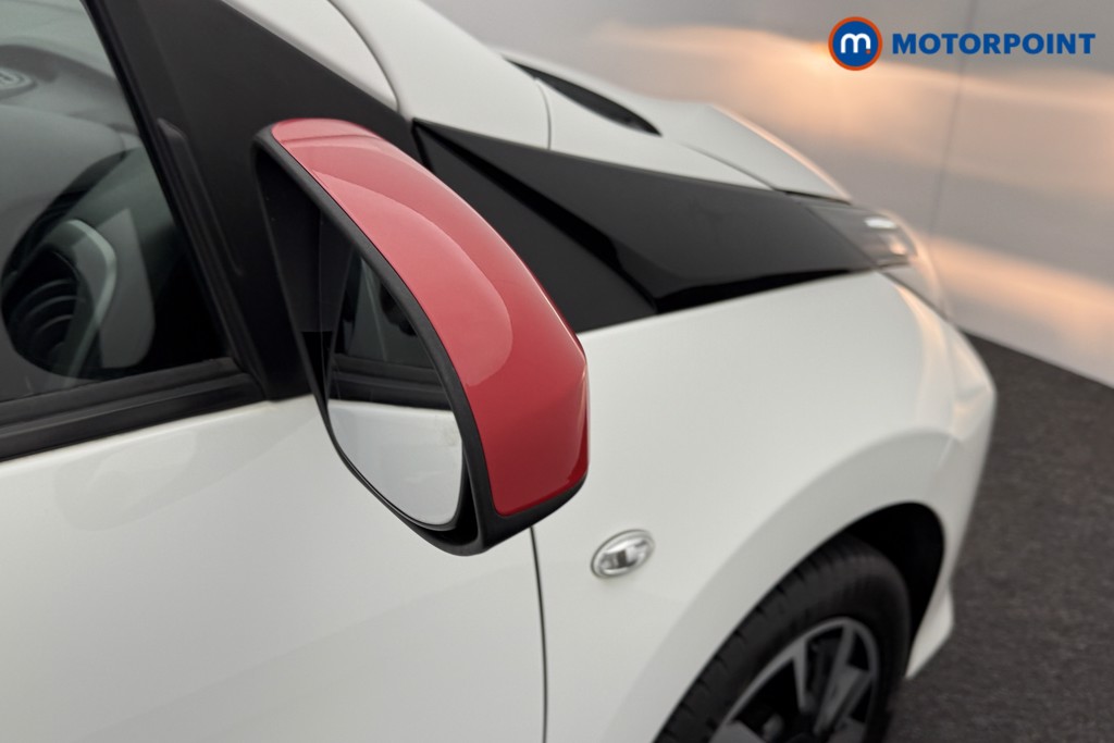 Toyota Aygo X-Trend Manual Petrol Hatchback - Stock Number (1550289) - 11th supplementary image