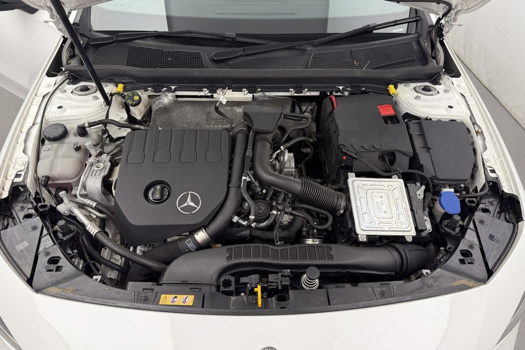 Mercedes-Benz A Class Amg Line Automatic Petrol Saloon - Stock Number (1550575) - 33rd supplementary image