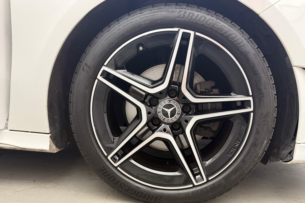 Mercedes-Benz A Class Amg Line Automatic Petrol Saloon - Stock Number (1550575) - 34th supplementary image