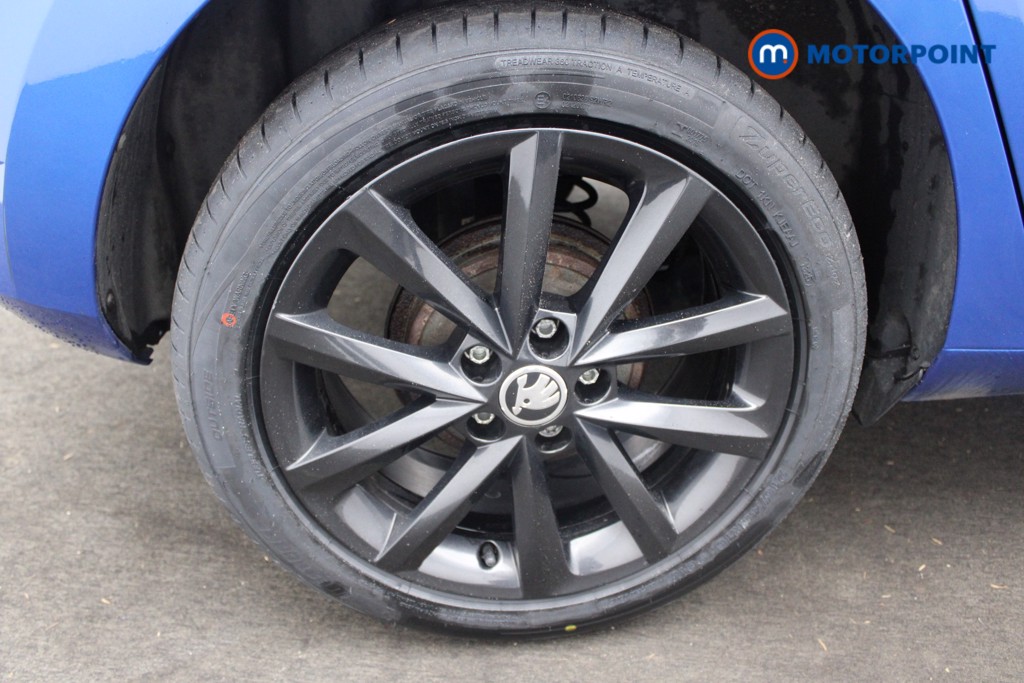 Skoda Fabia Colour Edition Manual Petrol Hatchback - Stock Number (1550899) - 17th supplementary image