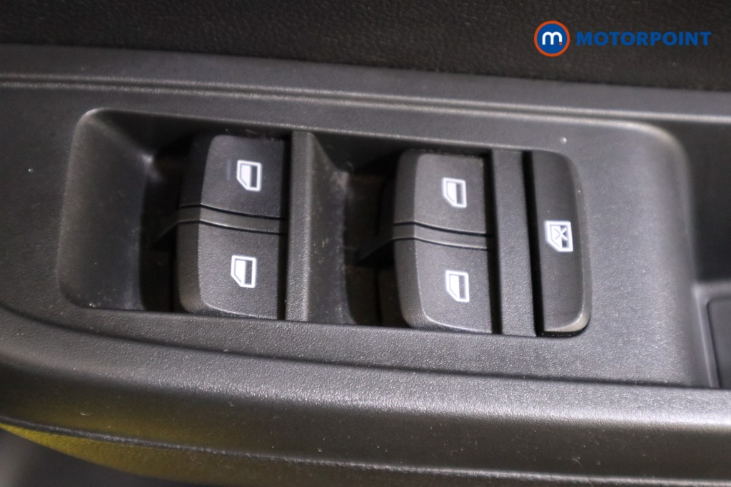 Mg Motor Uk MG3 Excite Manual Petrol Hatchback - Stock Number (1551636) - 9th supplementary image