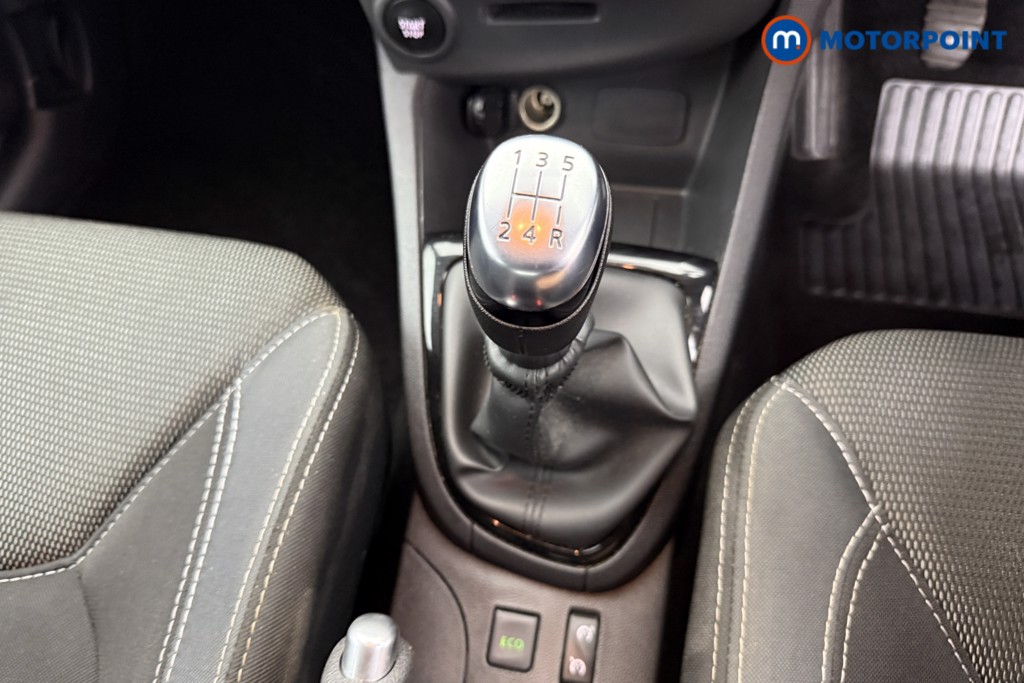 Renault Clio Play Manual Petrol Hatchback - Stock Number (1551882) - 7th supplementary image