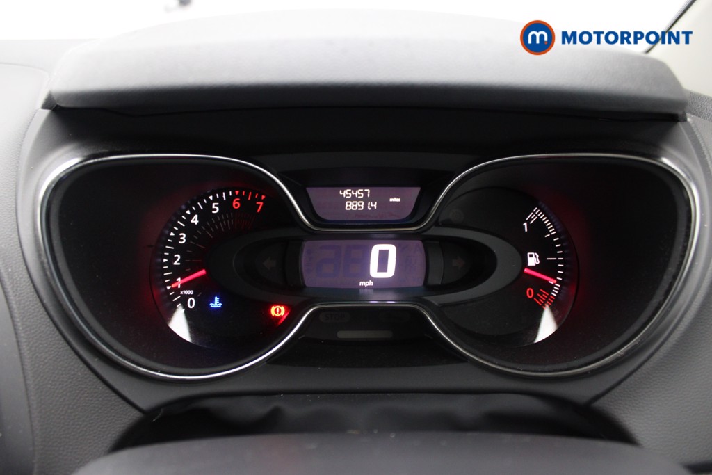 Renault Captur Iconic Manual Petrol SUV - Stock Number (1552533) - 4th supplementary image