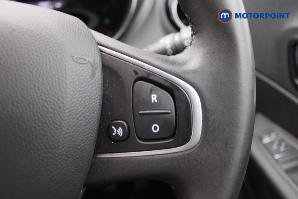 Renault Captur Iconic Manual Petrol SUV - Stock Number (1552533) - 11th supplementary image