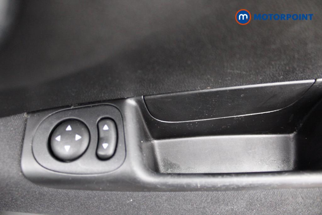 Fiat 500 1.0 Mild Hybrid 3Dr Manual Petrol-Electric Hybrid Hatchback - Stock Number (1552581) - 16th supplementary image