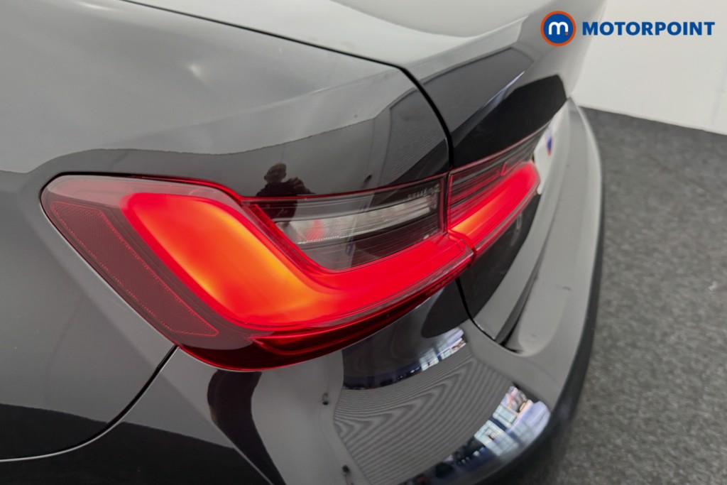 BMW 3 Series M Sport Automatic Petrol Plug-In Hybrid Saloon - Stock Number (1552725) - 24th supplementary image