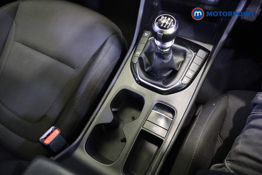 Hyundai Tucson Se Connect Manual Petrol SUV - Stock Number (1552812) - 4th supplementary image