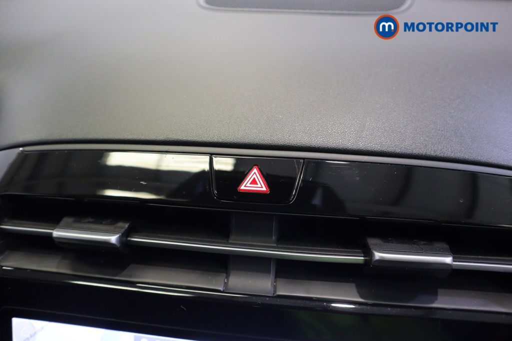 Hyundai Tucson Se Connect Manual Petrol SUV - Stock Number (1552812) - 6th supplementary image