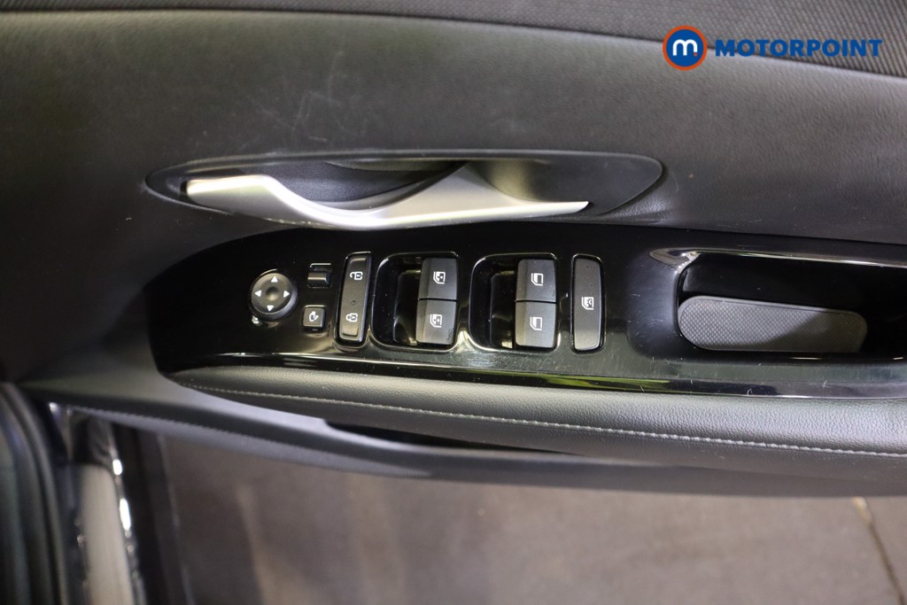 Hyundai Tucson Se Connect Manual Petrol SUV - Stock Number (1552812) - 11th supplementary image