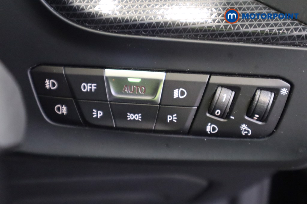 BMW 2 Series Sport Automatic Petrol Saloon - Stock Number (1552815) - 13th supplementary image