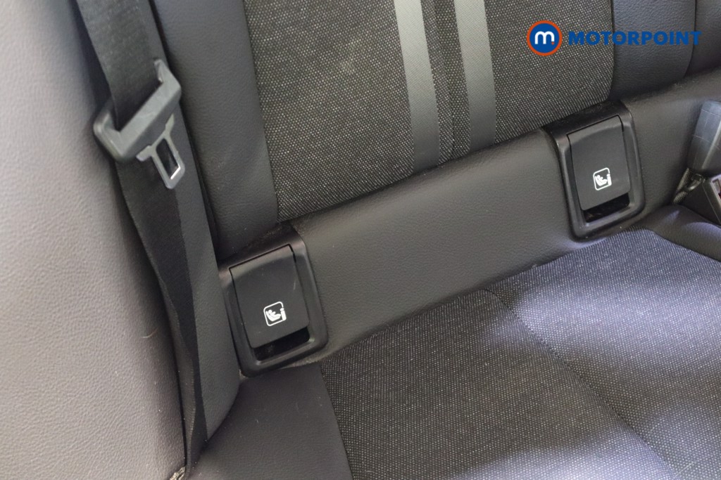 BMW 2 Series Sport Automatic Petrol Saloon - Stock Number (1552815) - 19th supplementary image