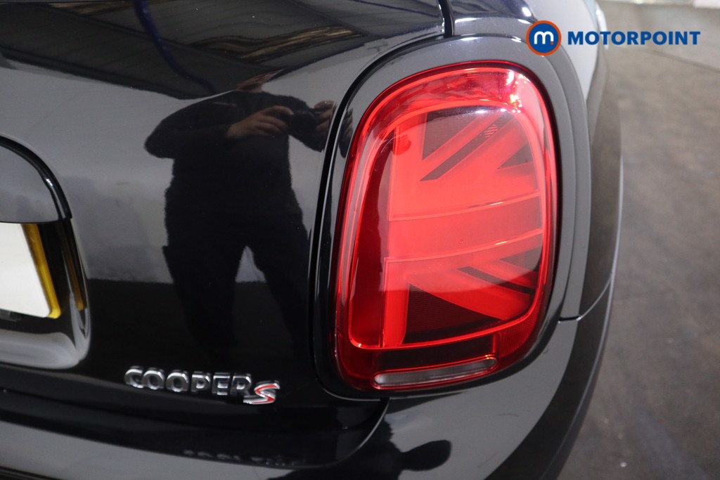 Mini Hatchback Cooper S Sport Automatic Petrol Hatchback - Stock Number (1552932) - 21st supplementary image