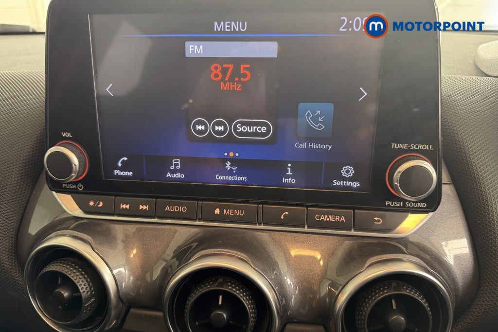 Nissan Juke Acenta Automatic Petrol SUV - Stock Number (1553607) - 2nd supplementary image