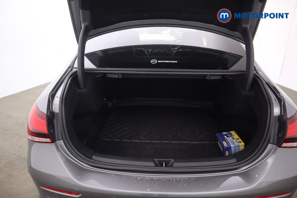 Mercedes-Benz A Class Amg Line Automatic Diesel Saloon - Stock Number (1554000) - 7th supplementary image