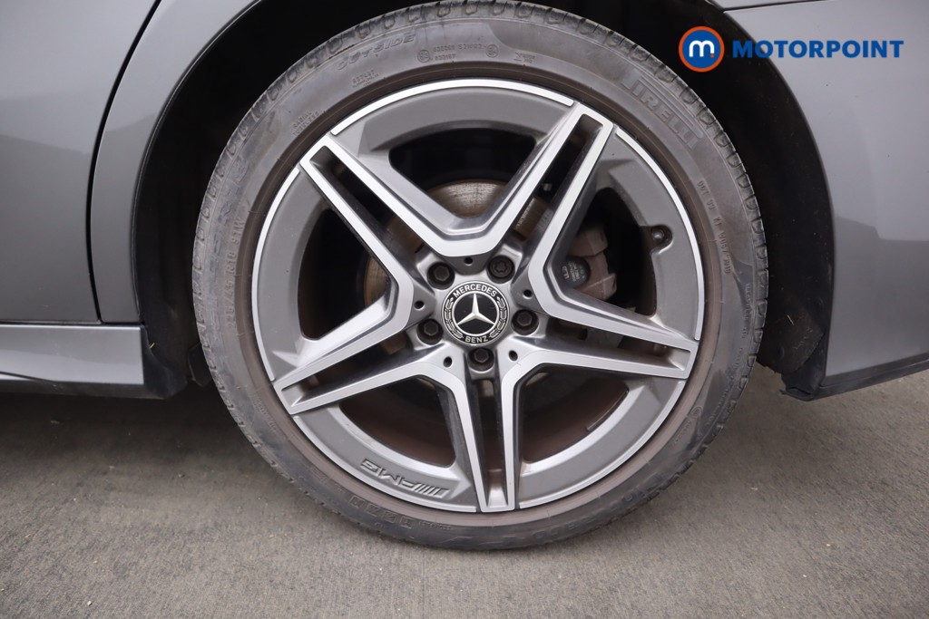 Mercedes-Benz A Class Amg Line Automatic Diesel Saloon - Stock Number (1554000) - 10th supplementary image
