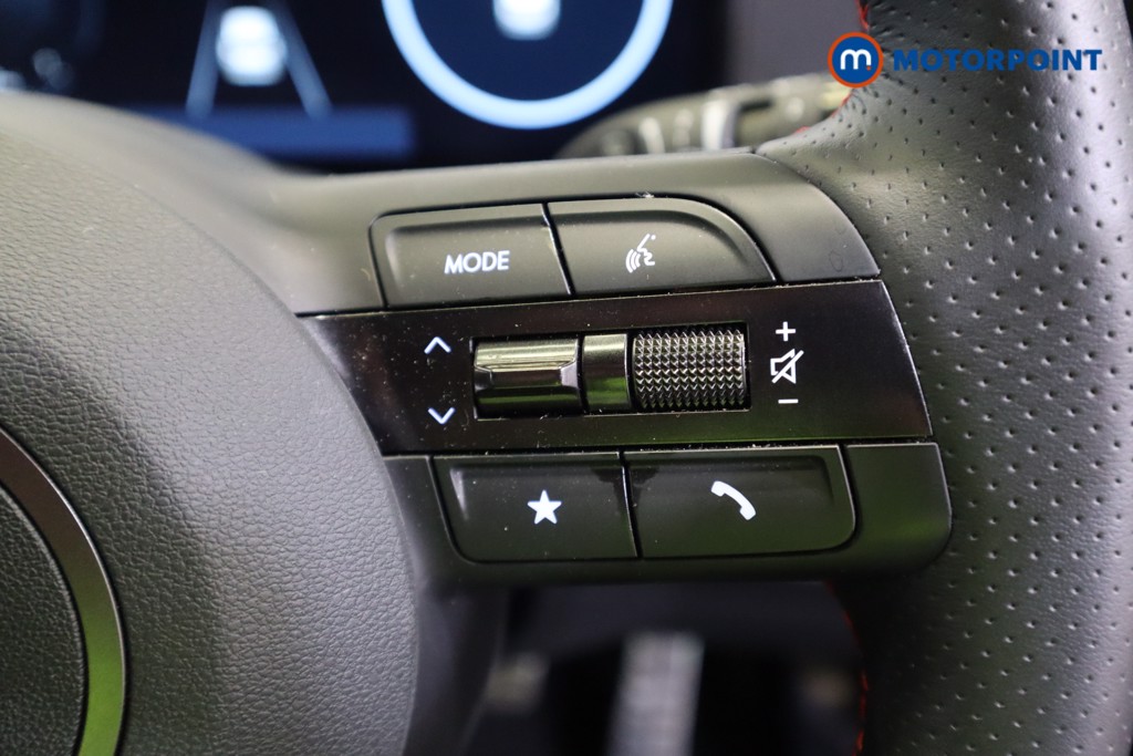 Hyundai Tucson N Line Manual Petrol SUV - Stock Number (1554135) - 9th supplementary image