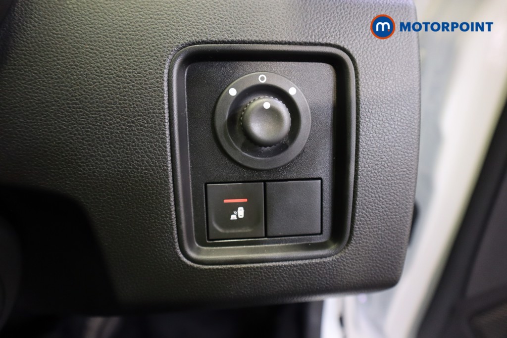 Dacia Duster Extreme Se Automatic Petrol SUV - Stock Number (1554187) - 11th supplementary image