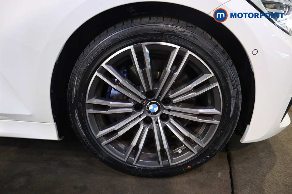 BMW 3 Series M Sport Automatic Diesel Saloon - Stock Number (1554372) - 17th supplementary image